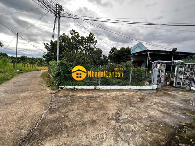 Mặt bằng bán