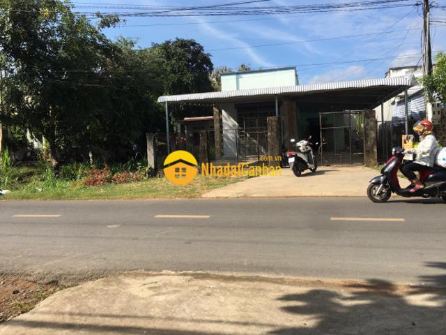 Nhà mặt phố bán