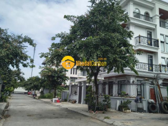 Mặt bằng bán