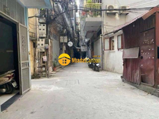 Nhà mặt phố bán