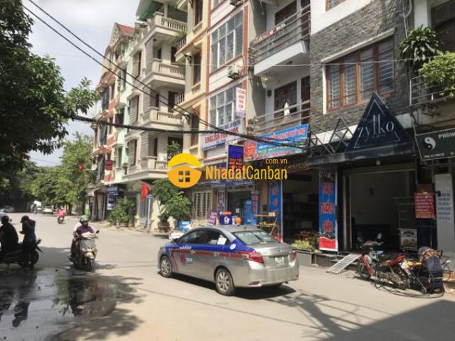 Nhà mặt phố bán