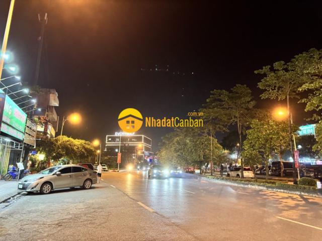 Mặt bằng bán