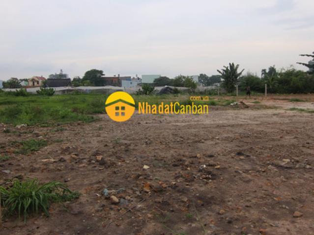 Nhà mặt phố bán