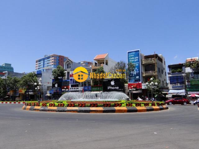 Mặt bằng bán