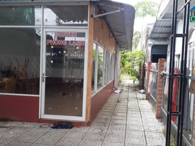 Nhà mặt phố bán