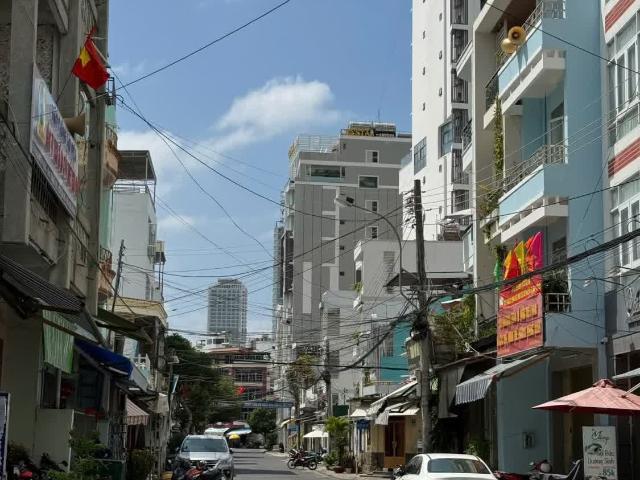 Nhà mặt phố bán tại Gia Lai