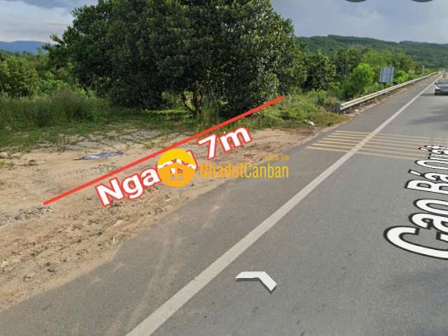 Mặt bằng bán