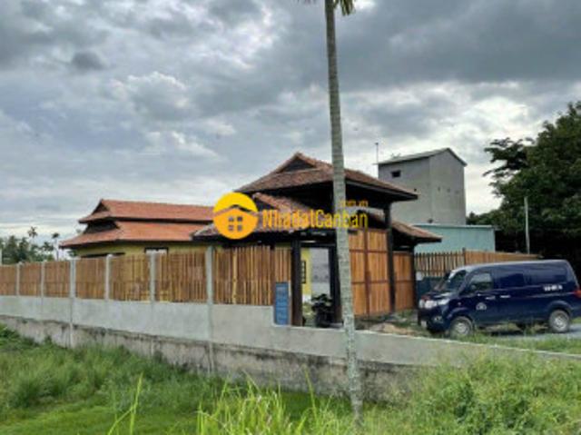 Mặt bằng bán
