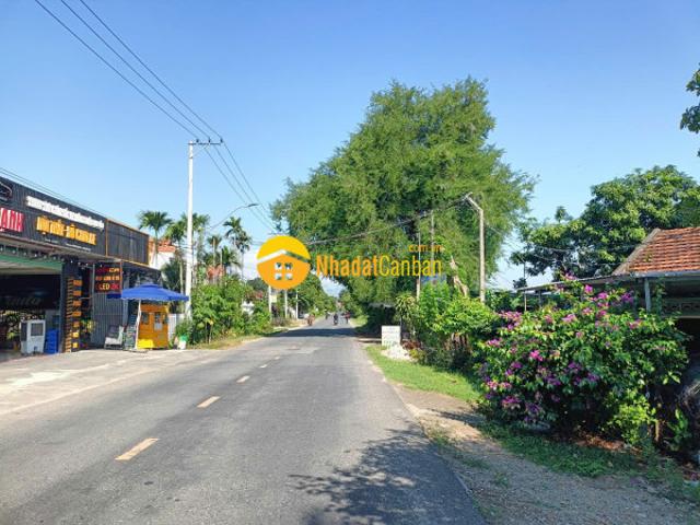Mặt bằng bán