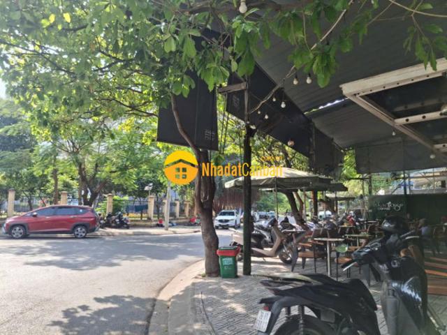 Mặt bằng bán