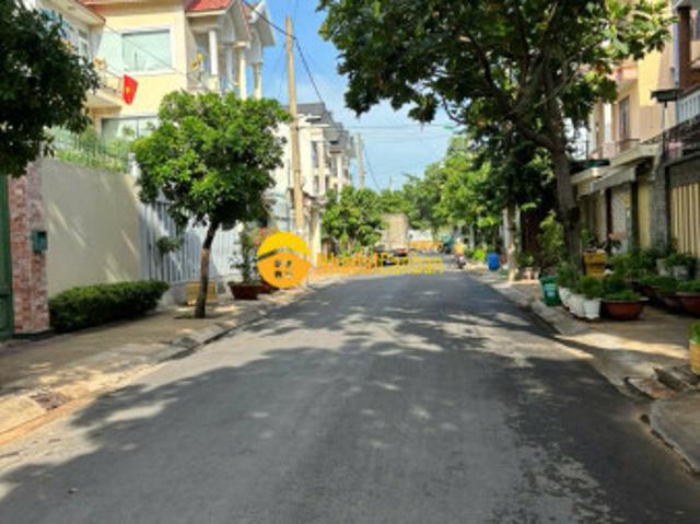 Mặt bằng bán