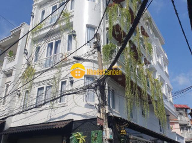 Nhà mặt phố bán