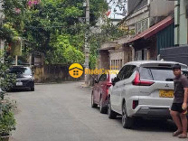 Mặt bằng bán