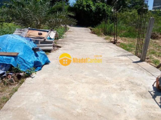 Mặt bằng bán