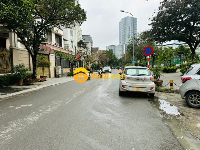 Mặt bằng bán
