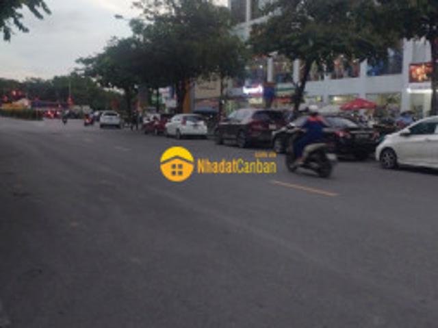 Mặt bằng bán