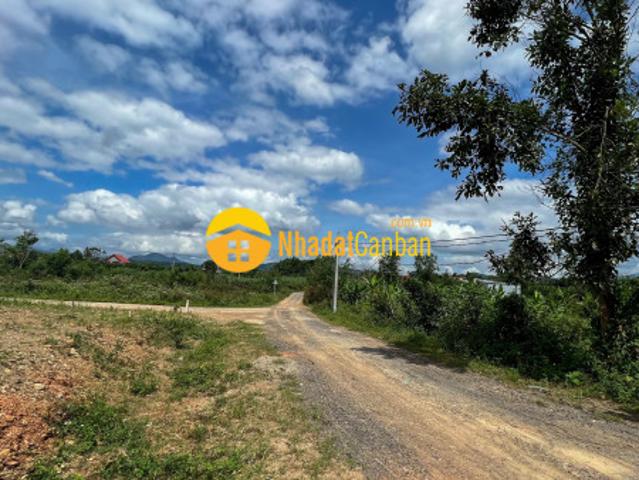 Mặt bằng bán