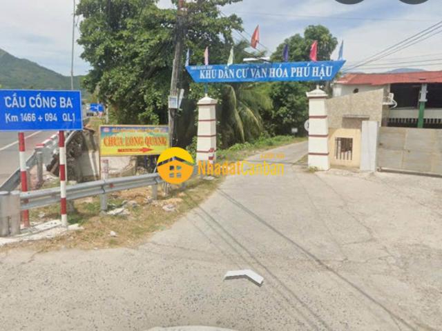 Mặt bằng bán