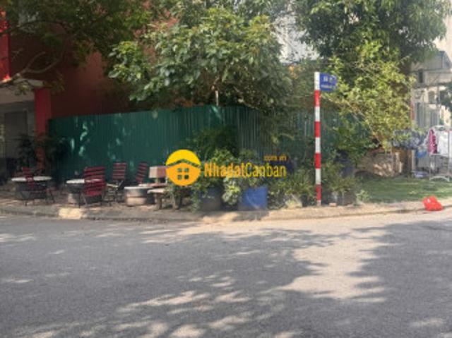 Mặt bằng bán
