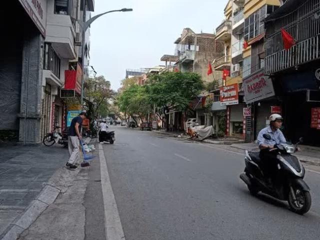 Nhà mặt phố bán tại Hoàn Kiếm, Hà Nội