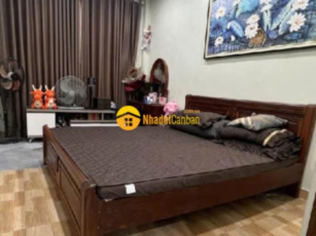 Nhà bán