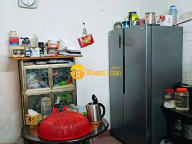 Nhà mặt phố bán