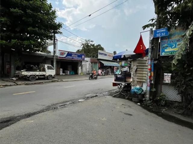Nhà bán tại Khuôn viên UBND Thành phố Hồ Chí Minh, Thành phố Hồ Chí Minh