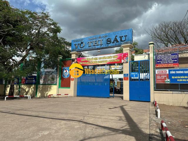 Nhà bán