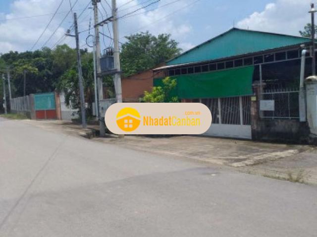Mặt bằng bán