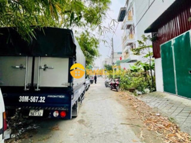 Mặt bằng bán