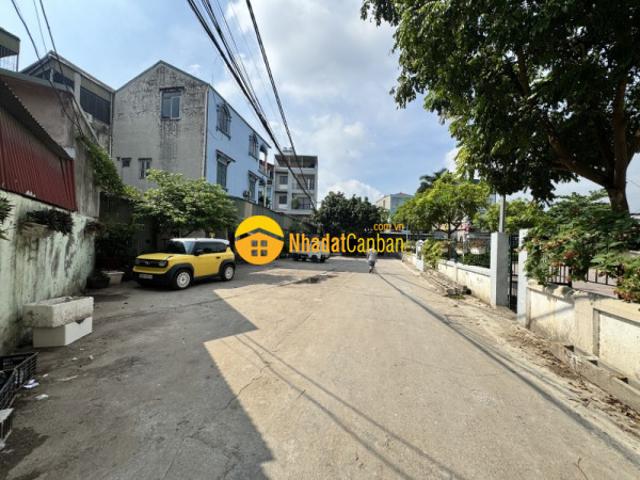 Mặt bằng bán