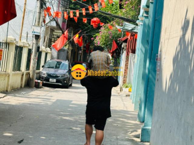 Mặt bằng bán