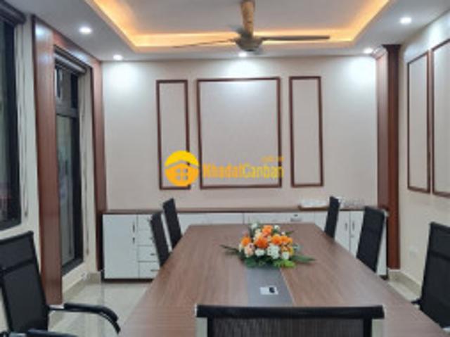 Nhà mặt phố bán