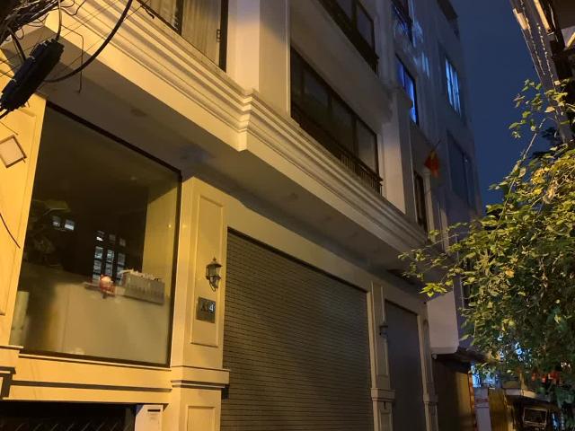 Nhà bán tại Hoàn Kiếm, Hà Nội