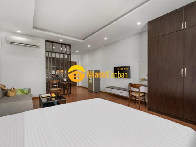 Nhà mặt phố bán