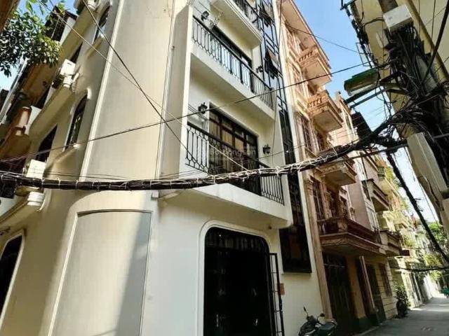 Nhà bán tại Hoàn Kiếm, Hà Nội