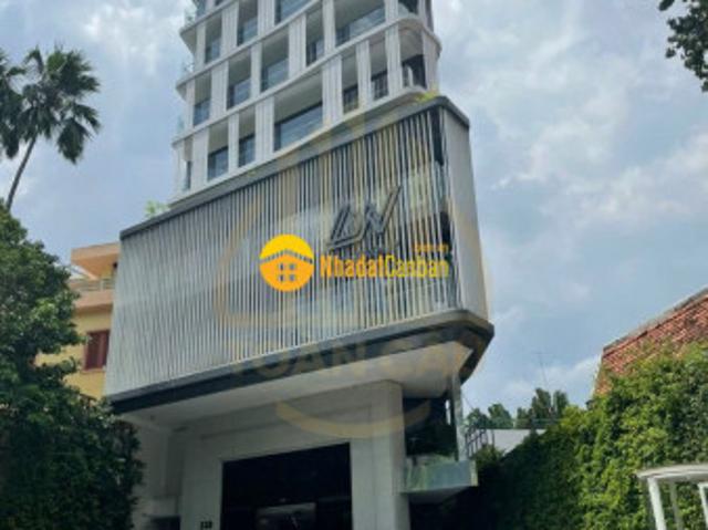 Nhà mặt phố bán