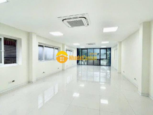 Nhà mặt phố bán