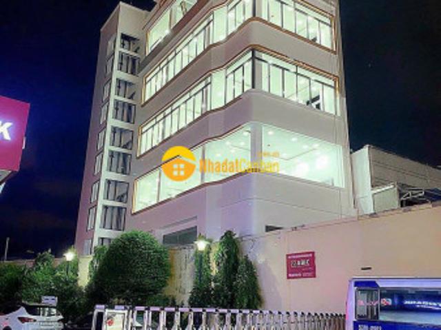 Nhà mặt phố bán