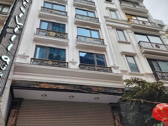 Nhà mặt phố bán tại Hoàn Kiếm, Hà Nội