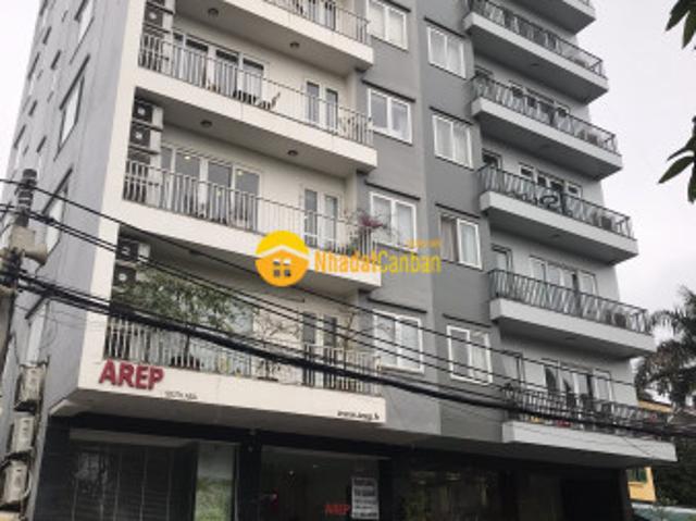 Nhà mặt phố bán
