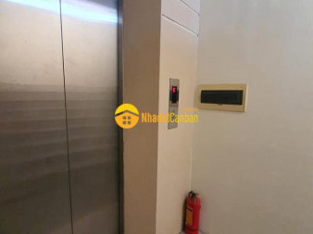 Nhà mặt phố bán
