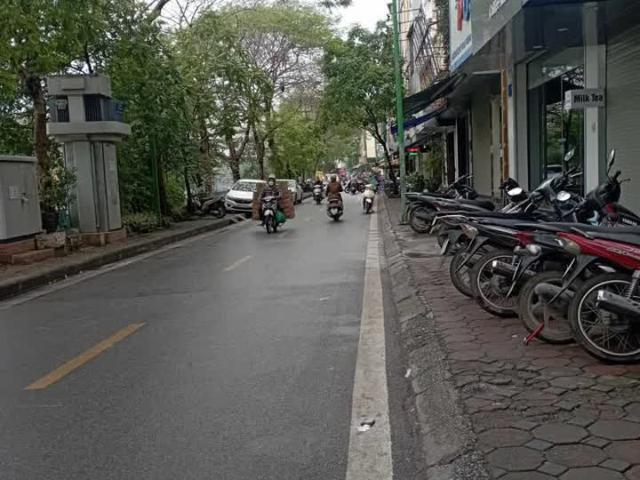 Nhà mặt phố bán tại Hoàn Kiếm, Hà Nội