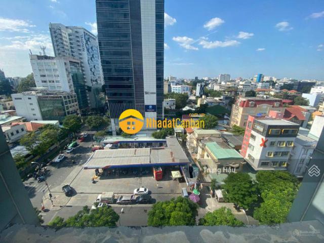 Nhà mặt phố bán