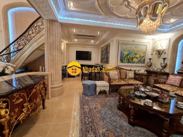 Nhà mặt phố bán