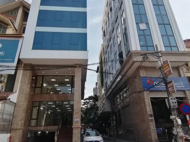 Nhà mặt phố bán tại Hoàn Kiếm, Hà Nội