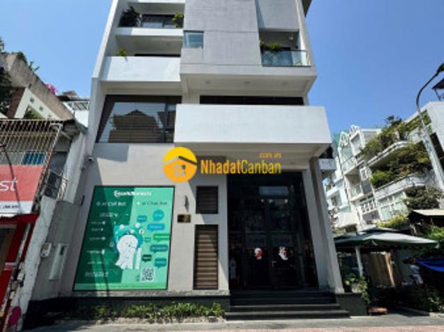 Nhà mặt phố bán