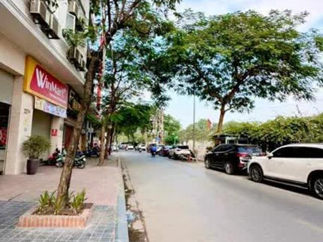 Nhà mặt phố bán tại Hoàn Kiếm, Hà Nội