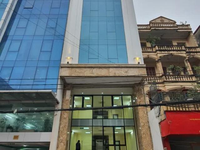 Nhà mặt phố bán tại Hoàn Kiếm, Hà Nội