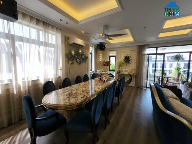 Nhà mặt phố bán tại Khuôn viên UBND Thành phố Hồ Chí Minh, Thành phố Hồ Chí Minh